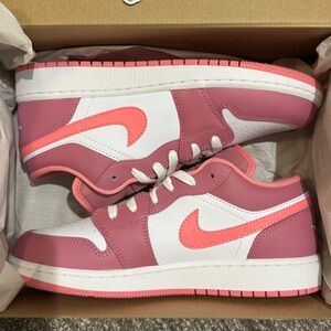 NIB Jordan Air 1 Low GS in Desert Berry and Coral Chalk